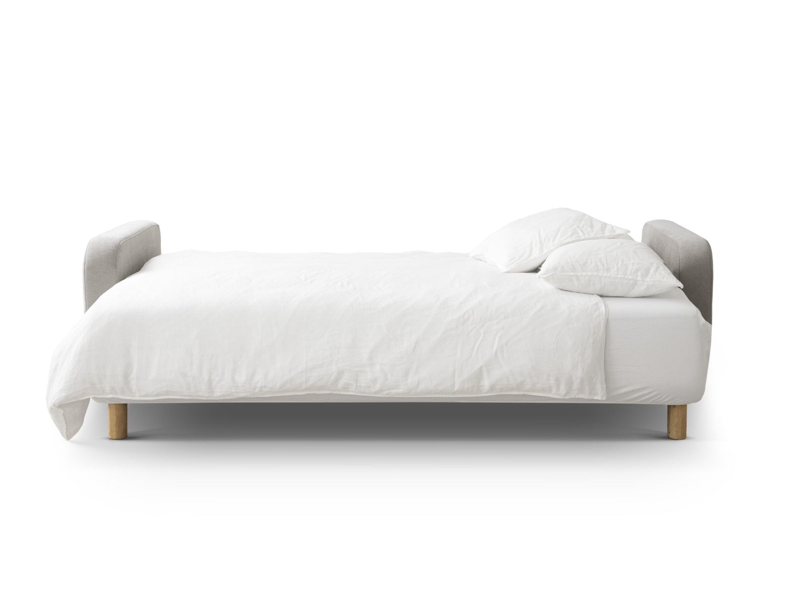 Beige 3-Sitzer Bettsofa Elen von Micadoni, stilvolles Design mit praktischer Schlaffunktion und integriertem Stauraum für vielseitige Nutzung.