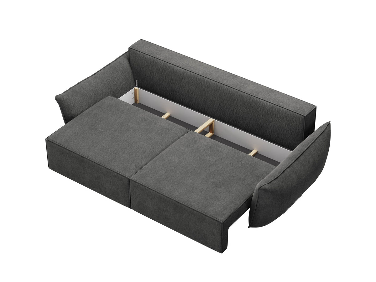 3-Sitzer Sofa Kaelle von Micadoni in leichtem Beige mit Chenille-Bezug, Bettkasten und schwarzen Kunststoffbeinen, Frontalansicht.