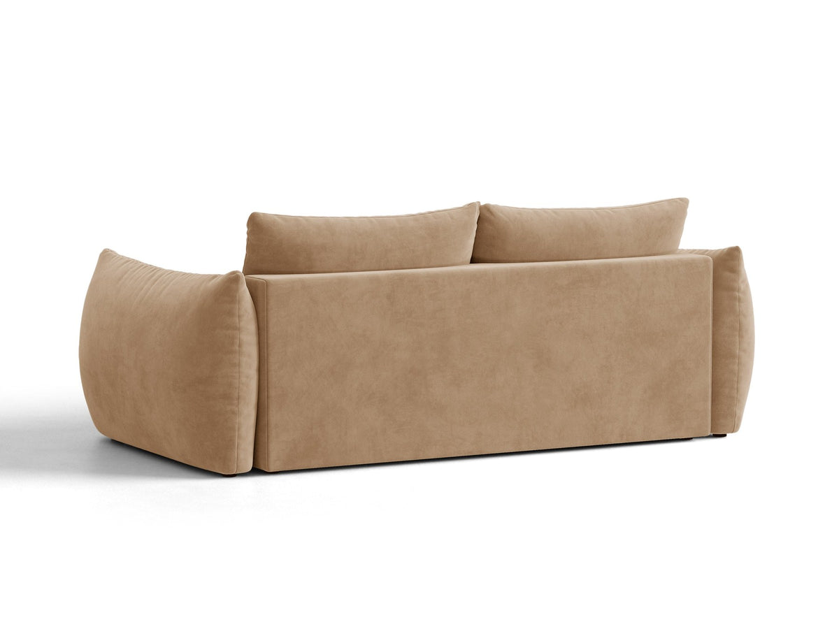 Beiges 3er Sofa Bloom von Micadoni aus samtigem Casino-Stoff mit schwarzen Kunststoffbeinen, ausklappbarer Bettfunktion und Stauraumfach.