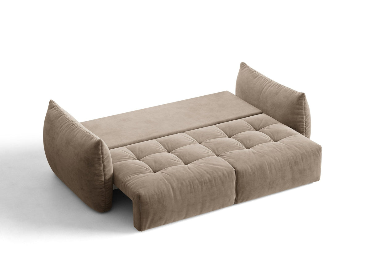 Beiges 3er Sofa Bloom von Micadoni aus samtigem Casino-Stoff mit schwarzen Kunststoffbeinen, ausklappbarer Bettfunktion und Stauraumfach.