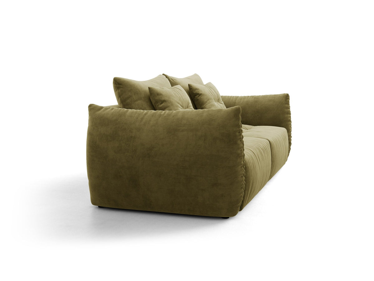 Beiges 3er Sofa Bloom von Micadoni aus samtigem Casino-Stoff mit schwarzen Kunststoffbeinen, ausklappbarer Bettfunktion und Stauraumfach.