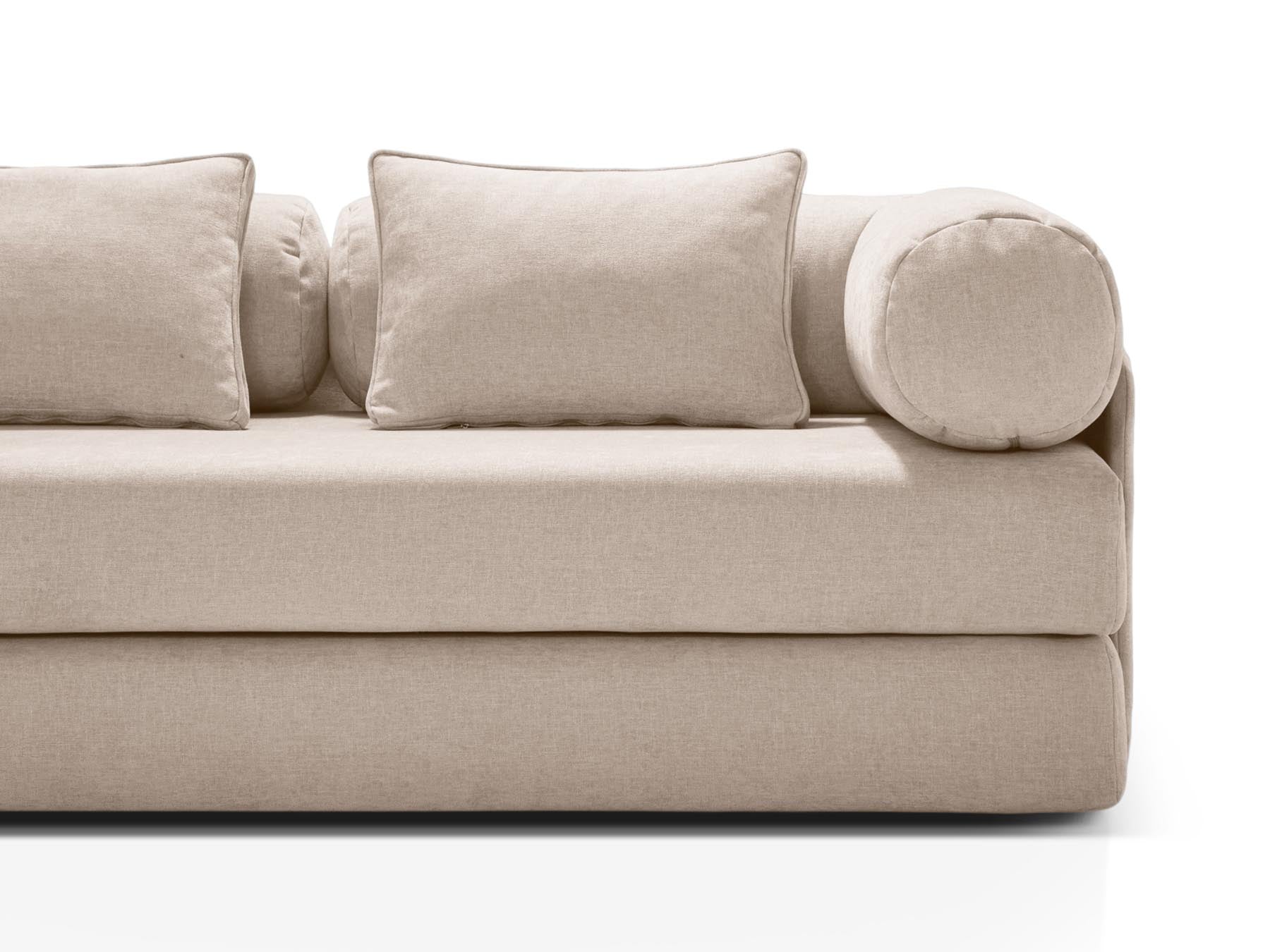 Stylisches 3-Sitzer Sofa Dreamy in sanftem Beige, ideal für gemütliche Stunden und als praktisches Schlafsofa für Übernachtungsgäste.