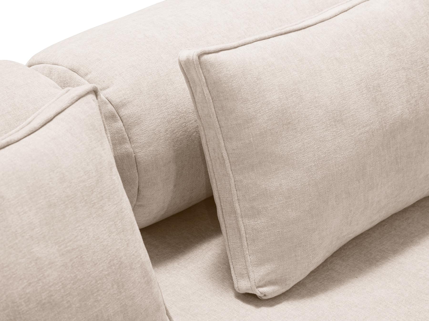 Elegantes 3-Sitzer Bettsofa Dreamy in zartem Beige, perfekt für entspannte Abende und als komfortable Schlafgelegenheit für Gäste.