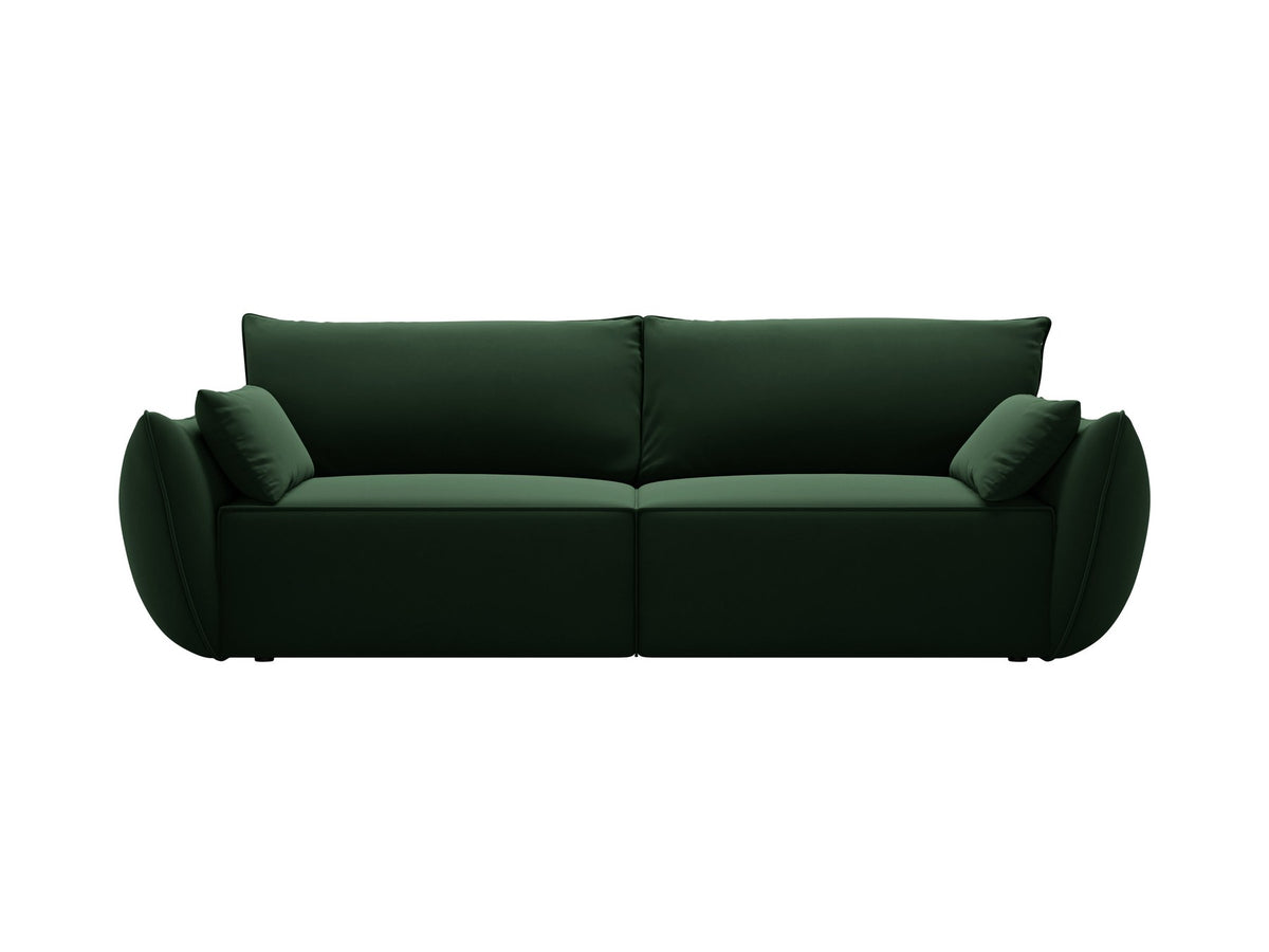 3-Sitzer Sofa Kaelle von Micadoni in leichtem Beige mit Chenille-Bezug, Bettkasten und schwarzen Kunststoffbeinen, Frontalansicht.