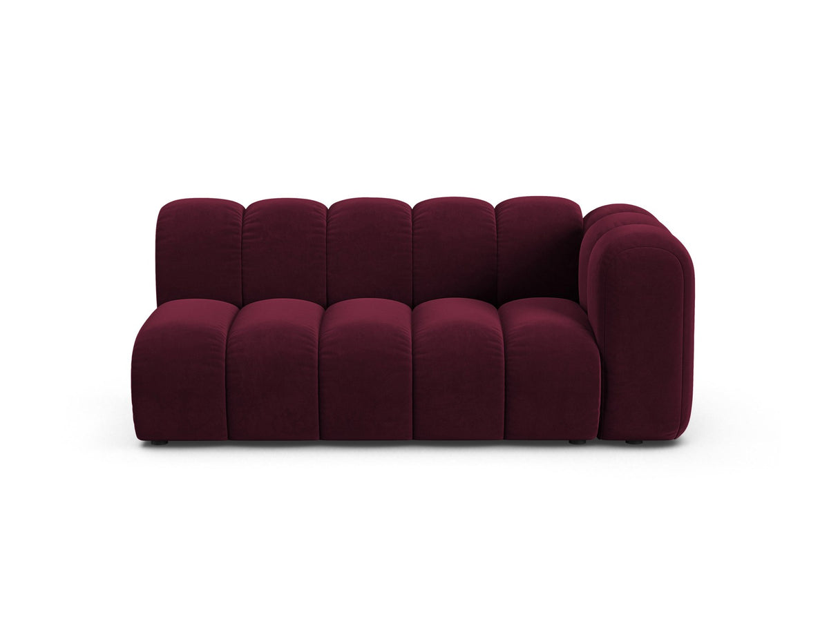 Lupine Dreisitzer von Micadoni, modulares Sofa in leichtem Beige mit Venus Samtstoff, schwarzen Kunststoffbeinen und rechter Ausrichtung.