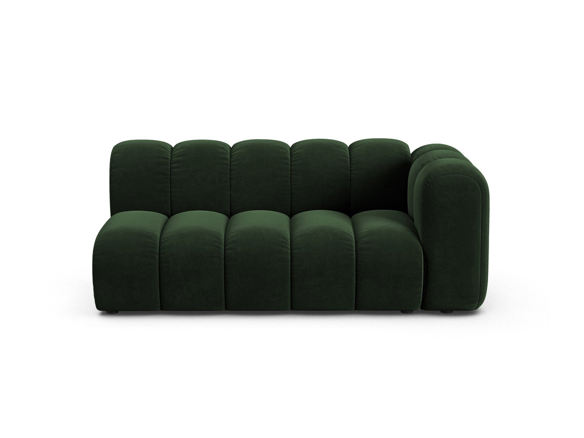 Lupine Dreisitzer von Micadoni, modulares Sofa in leichtem Beige mit Venus Samtstoff, schwarzen Kunststoffbeinen und rechter Ausrichtung.