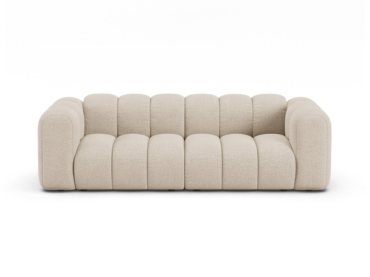 Lupine Sofa 3 Sitzer in Beige-Baloo präsentiert im Onlineshop von KAQTU Design AG. 3er Sofa ist von Micadoni