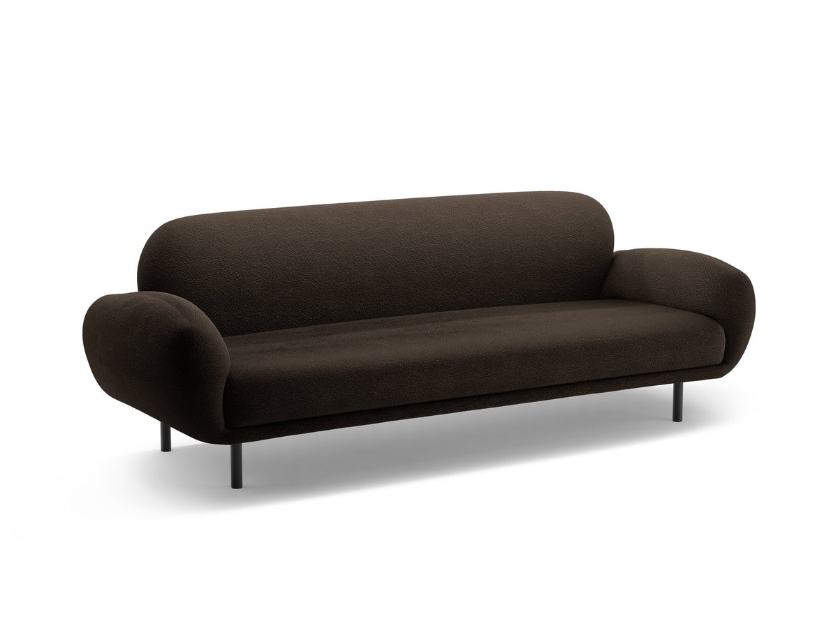 Weisses 3er Sofa Poppy von Micadoni mit strukturiertem Bouclé-Stoff, abgerundeter Silhouette und schlanken schwarzen Metallbeinen.