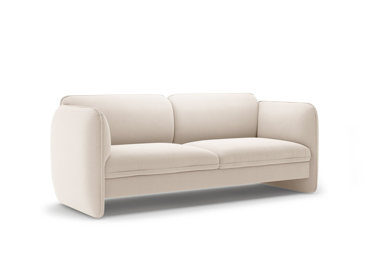 Kobaltblaues 3er Sofa Georgia von Micadoni mit Samtvelours-Bezug, schwarzen Kunststoffbeinen und gepolsterten Armlehnen als Sitzfläche.