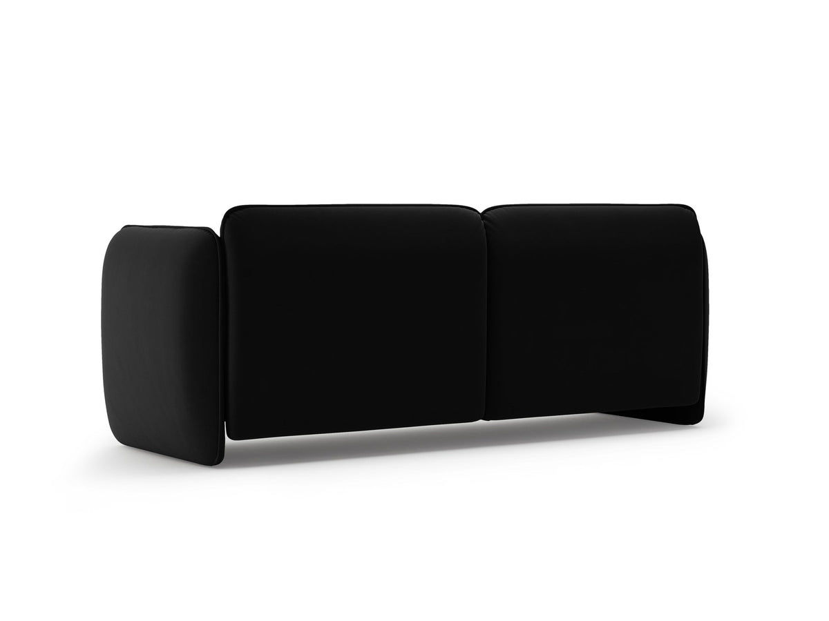 Kobaltblaues 3er Sofa Georgia von Micadoni mit Samtvelours-Bezug, schwarzen Kunststoffbeinen und gepolsterten Armlehnen als Sitzfläche.