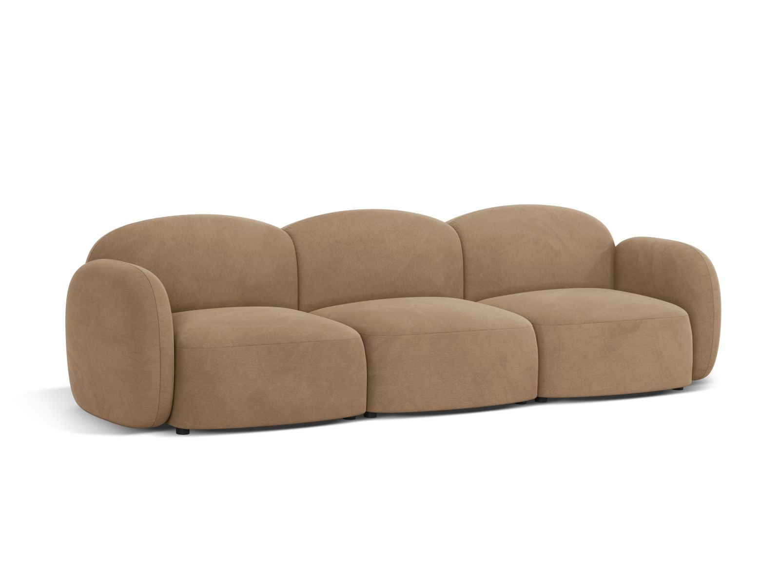 Elegantes Blair Velour Sofa in stilvollem Sand-Casino, ideal für moderne Wohnräume. Hochwertige Verarbeitung von Micadoni.