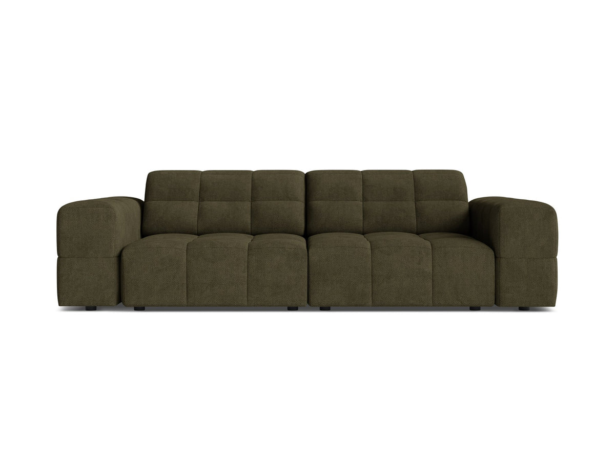 Beige gepolstertes 3er Sofa Jennifer von Micadoni mit schwarzen Kunststoffbeinen und leicht geneigter Rückenlehne, Stoffbezug Bluvel.