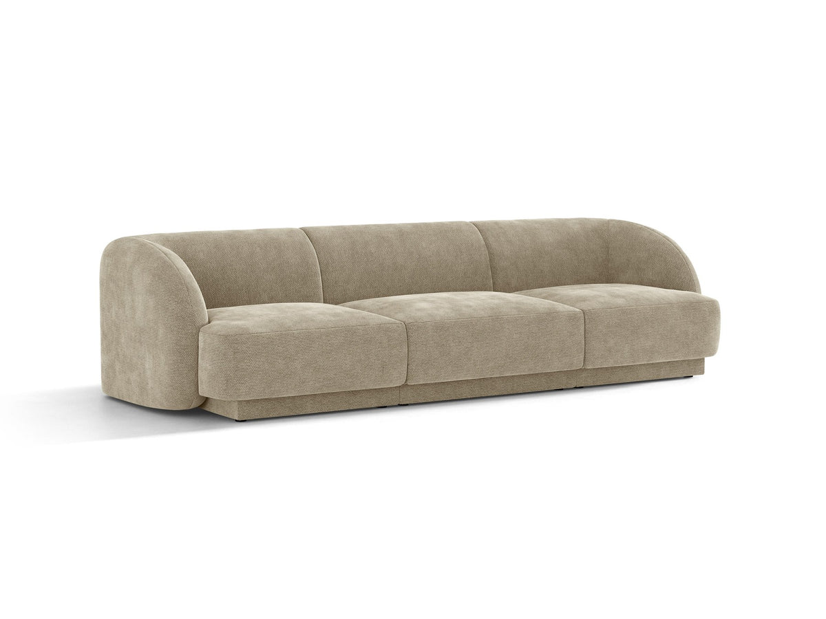 Dunkelbeiges 3er Sofa Miley von Micadoni mit Bluvel-Stoffbezug, schwarzen Kunststoffbeinen und gepolsterter Rückenlehne, Frontalansicht.