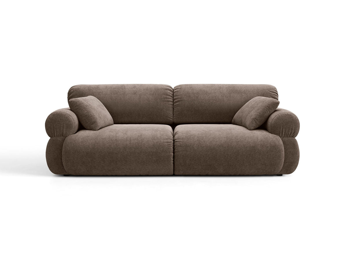 3er Sofa Ophelia von Micadoni in Beige mit Liberty Stoffbezug, niedriger Rückenlehne und schwarzen Kunststoffbeinen, modulare Bauweise sichtbar.