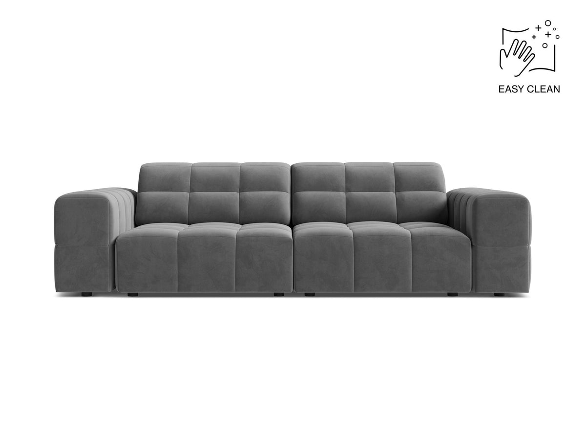 Beige gepolstertes 3er Sofa Jennifer von Micadoni mit schwarzen Kunststoffbeinen und leicht geneigter Rückenlehne, Stoffbezug Bluvel.