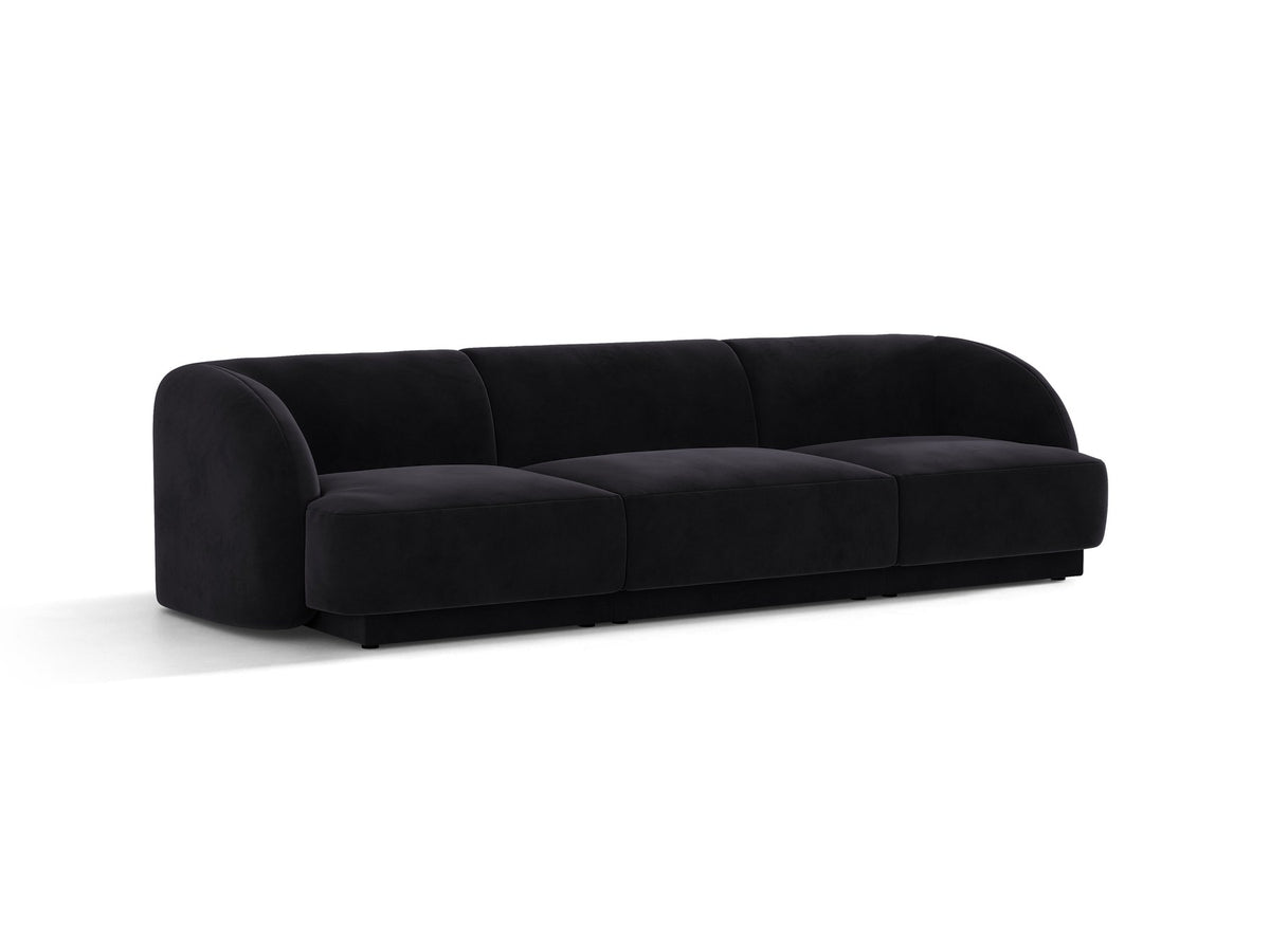 Dunkelbeiges 3er Sofa Miley von Micadoni mit Bluvel-Stoffbezug, schwarzen Kunststoffbeinen und gepolsterter Rückenlehne, Frontalansicht.