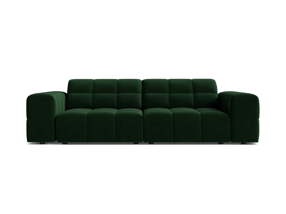Beige gepolstertes 3er Sofa Jennifer von Micadoni mit schwarzen Kunststoffbeinen und leicht geneigter Rückenlehne, Stoffbezug Bluvel.
