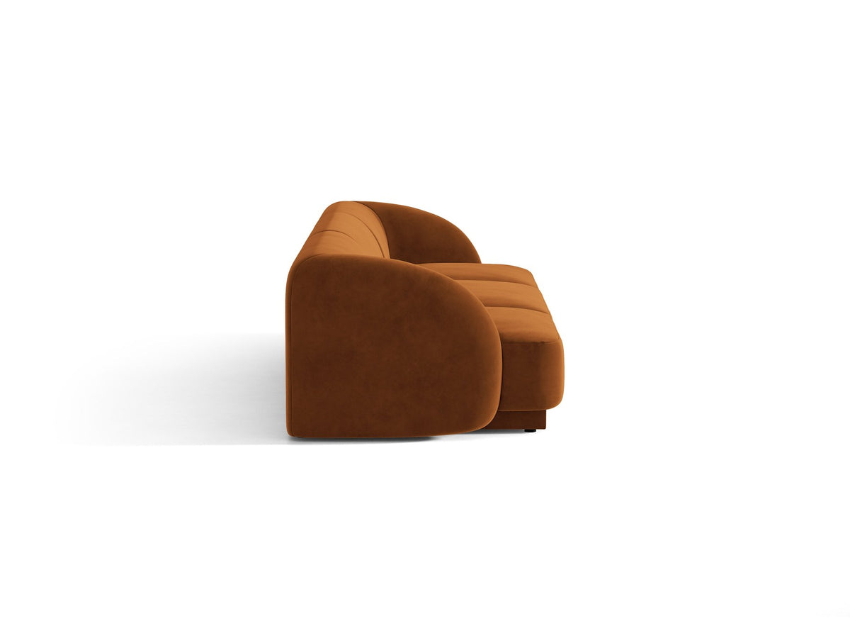 Dunkelbeiges 3er Sofa Miley von Micadoni mit Bluvel-Stoffbezug, schwarzen Kunststoffbeinen und gepolsterter Rückenlehne, Frontalansicht.