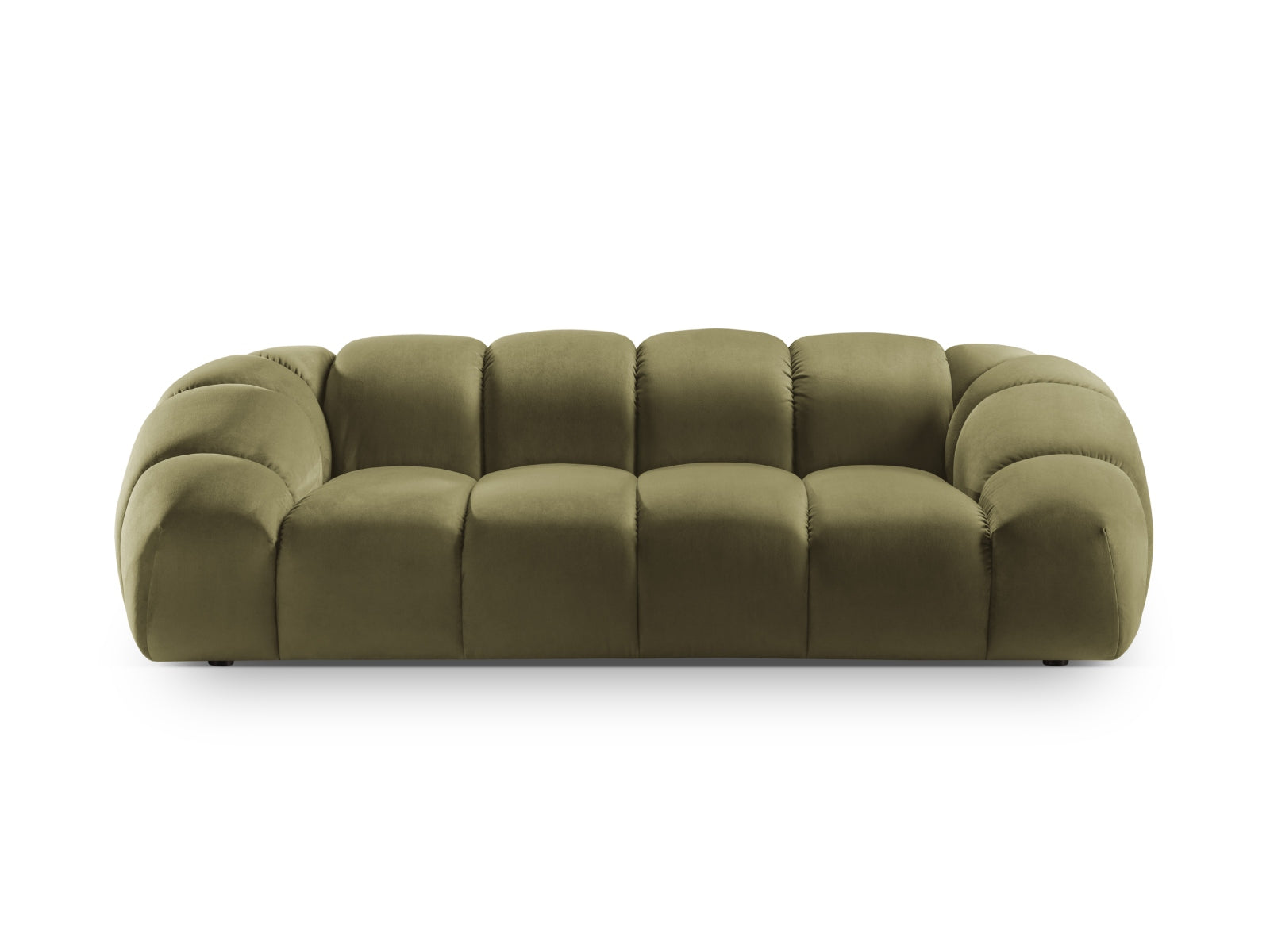 Elegantes 3-Sitzer Sofa Diana aus weichem Velours, ideal für stilvolle Wohnräume und entspannte Stunden, erhältlich bei Micadoni.