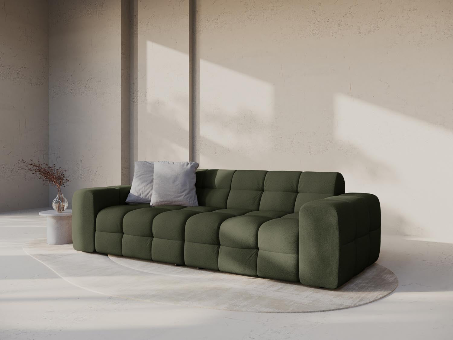 Elegantes Kendal 4-Sitzer Sofa in Amazon Green von Micadoni, stilvoll und komfortabel, ideal für moderne Wohnräume.