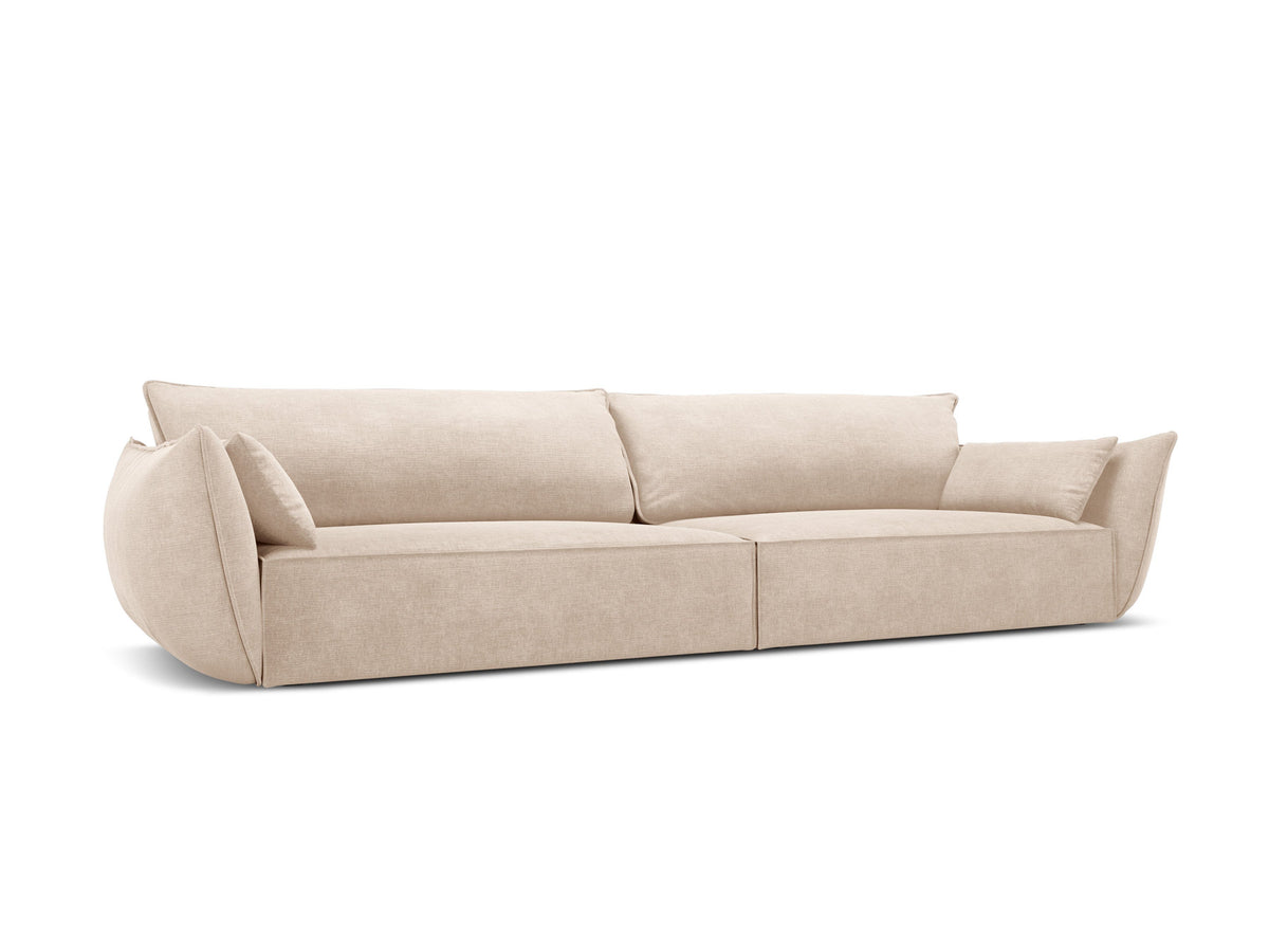 Kaelle Sofa 4 Sitzer in Beige-Over The Horizon präsentiert im Onlineshop von KAQTU Design AG. 4er Sofa ist von Micadoni