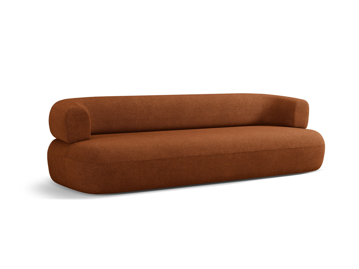 Jenny Boucle Sofa 4 Sitzer in Brick-Now or Never präsentiert im Onlineshop von KAQTU Design AG. 4er Sofa ist von Micadoni