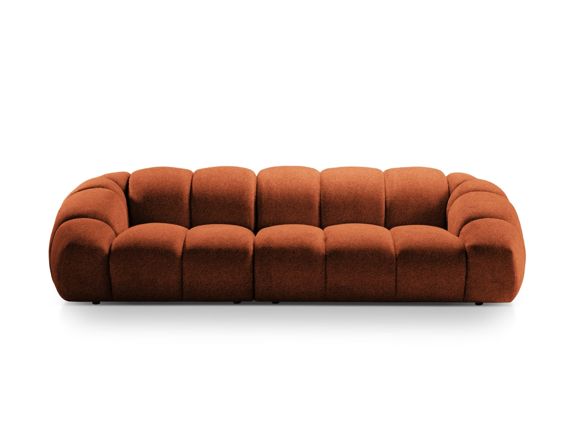 Diana Sofa 4 Sitzer in Terracotta-Bubble präsentiert im Onlineshop von KAQTU Design AG. 4er Sofa ist von Micadoni