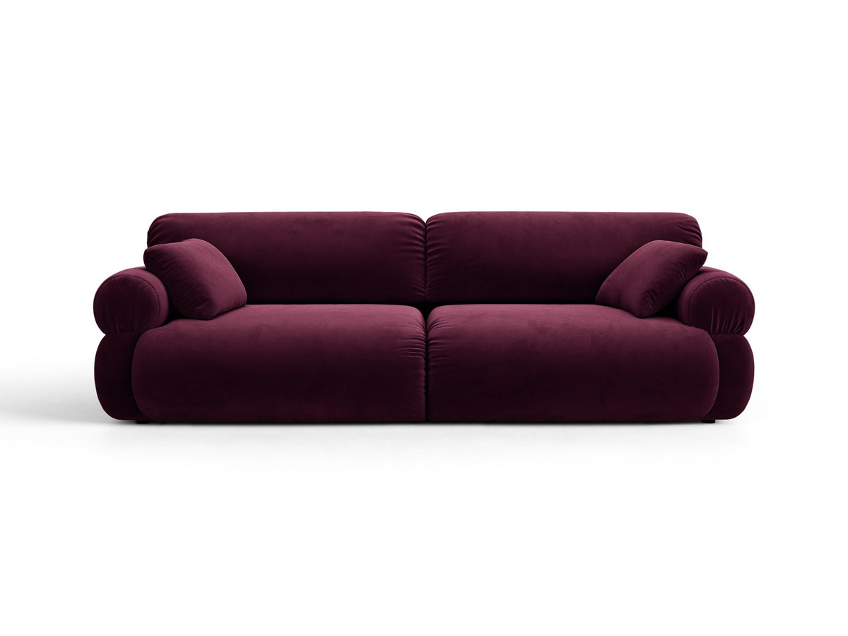 Beiges 4er Sofa Ophelia von Micadoni mit Liberty-Stoffbezug, niedriger Rückenlehne und schwarzen Kunststoffbeinen aus Polypropylen.