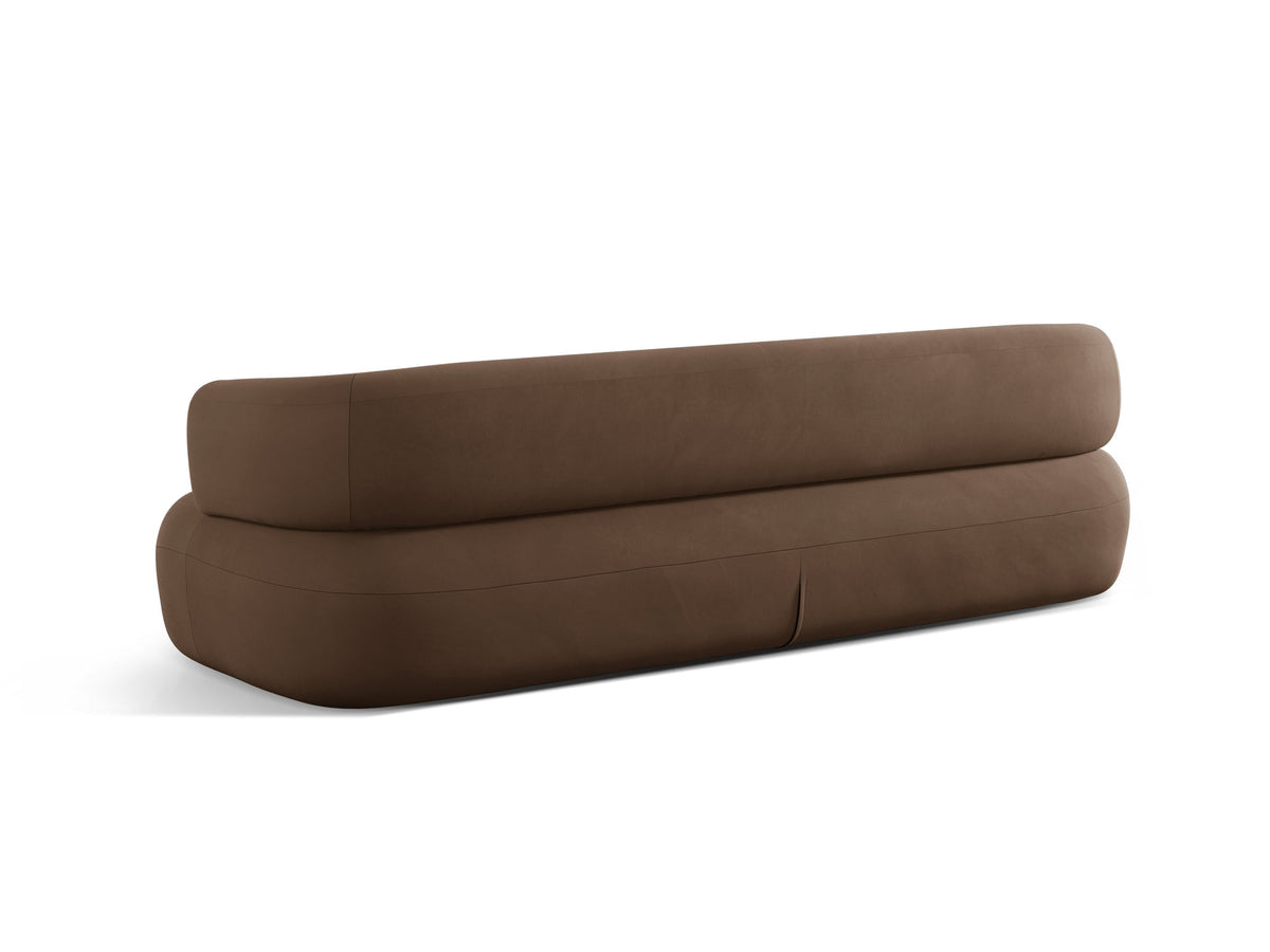 Jenny Velour Sofa 4 Sitzer in Chocolate-Salvador präsentiert im Onlineshop von KAQTU Design AG. 4er Sofa ist von Micadoni