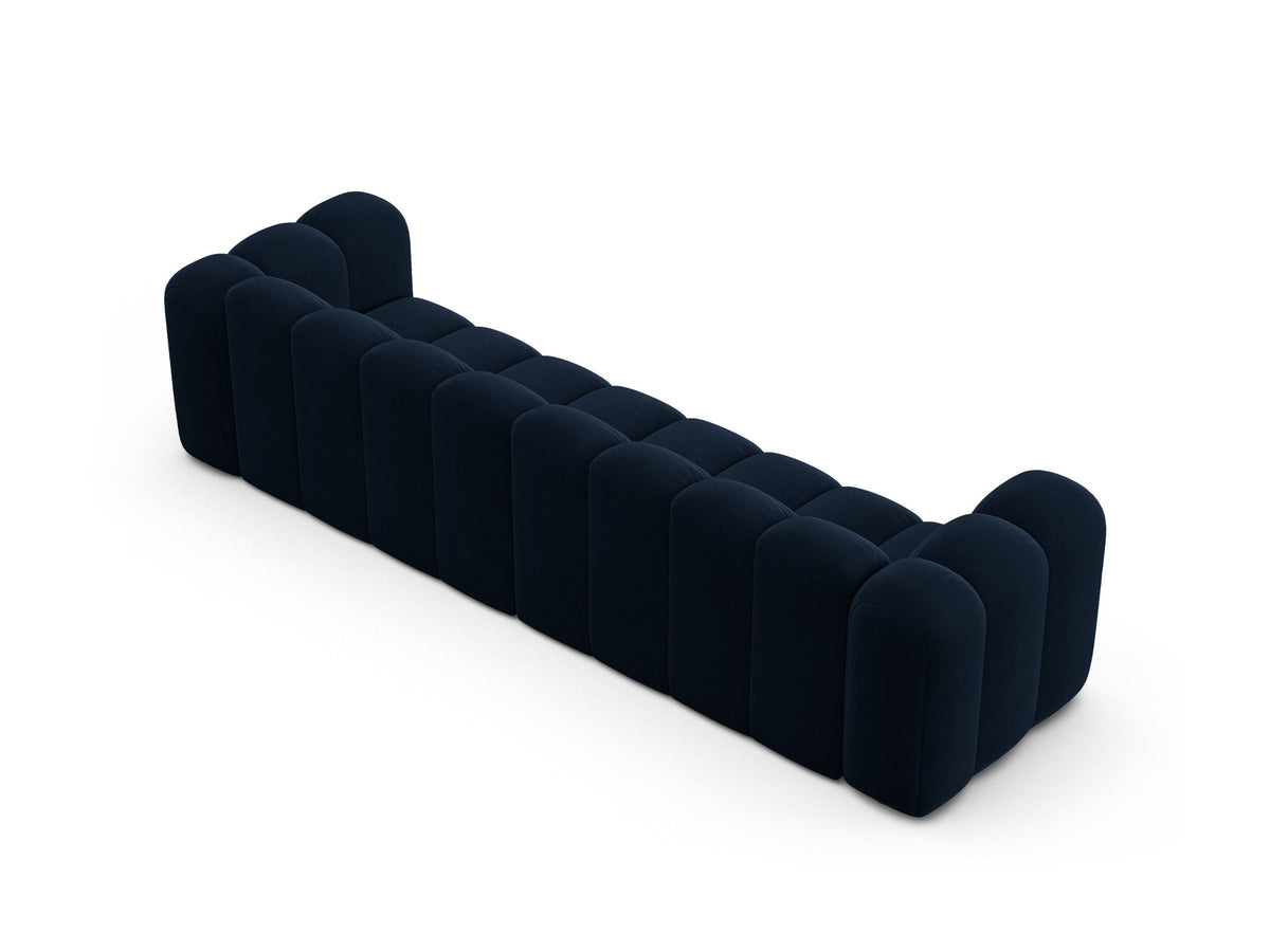 Lupine Velour modulares Sofa 4 Sitzer in Royal Blue-Salvador präsentiert im Onlineshop von KAQTU Design AG. 4er Sofa ist von Micadoni