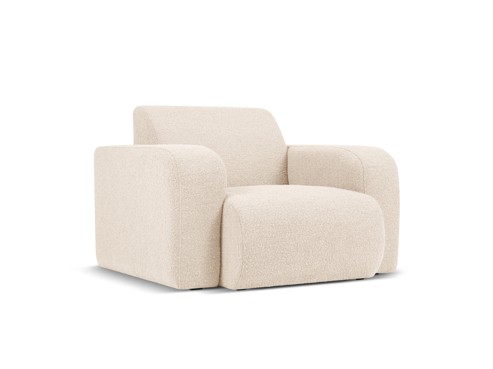 Eleganter Molino Boucle Sessel in sanftem Beige, ideal für stilvolle Wohnräume. Hochwertige Verarbeitung und modernes Design von Micadoni.