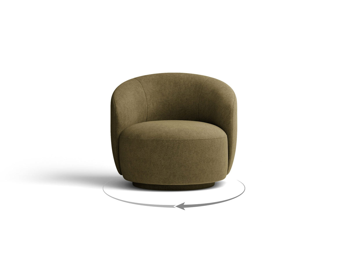 Drehbarer Sessel Letizia in leichtem Beige mit Chenille-Stoffbezug, gepolsterter Sitzfläche und niedrigen, stoffbezogenen Beinen.