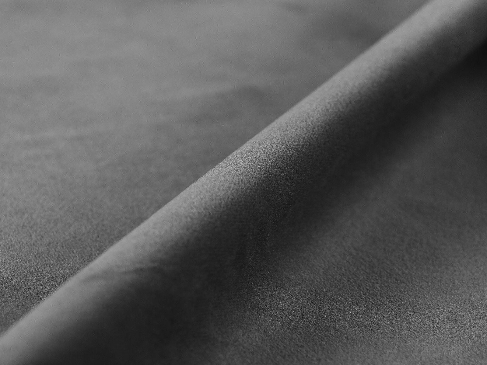 Bettgestell Whale 140cm in Grey-Paris präsentiert im Onlineshop von KAQTU Design AG. Bettgestell ist von Micadoni