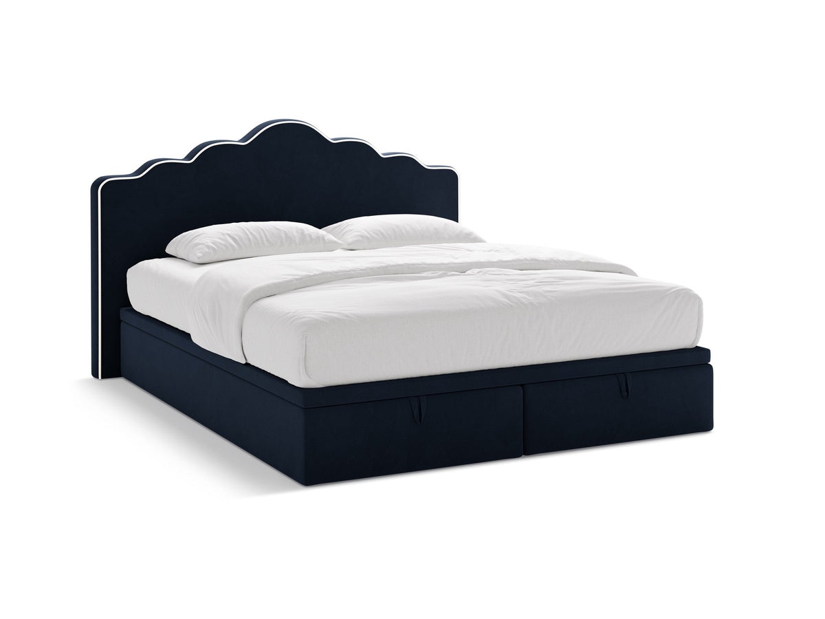 Foto vom Dream Ablagebett mit Kopfteil in Elfenbein: gepolstertes Bettgestell, hohes Kopfteil aus Samtstrick, Beine aus schwarzem Kunststoff.