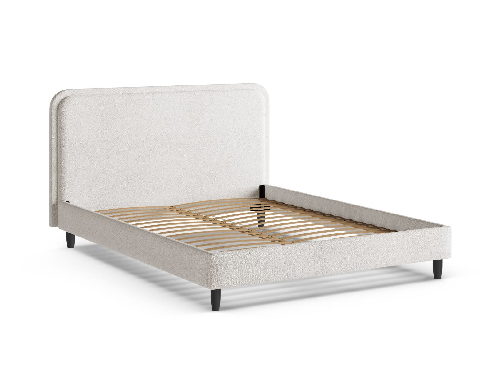 Elegantes Aveline Bett mit 140 cm Kopfteil in Weiß, ideal für ein modernes und gemütliches Schlafzimmer von Micadoni.