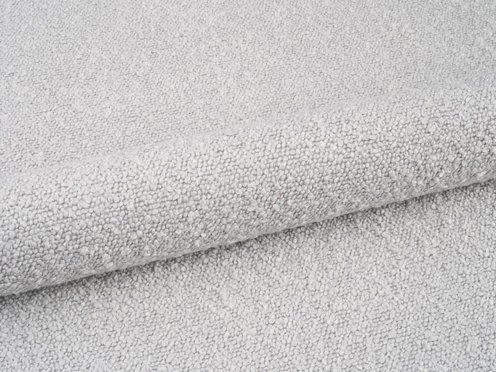 Modernes Aveline Bett mit 140 cm Kopfteil in zartem Light Grey-Baloo, perfekt für ein gemütliches und stilvolles Schlafambiente.
