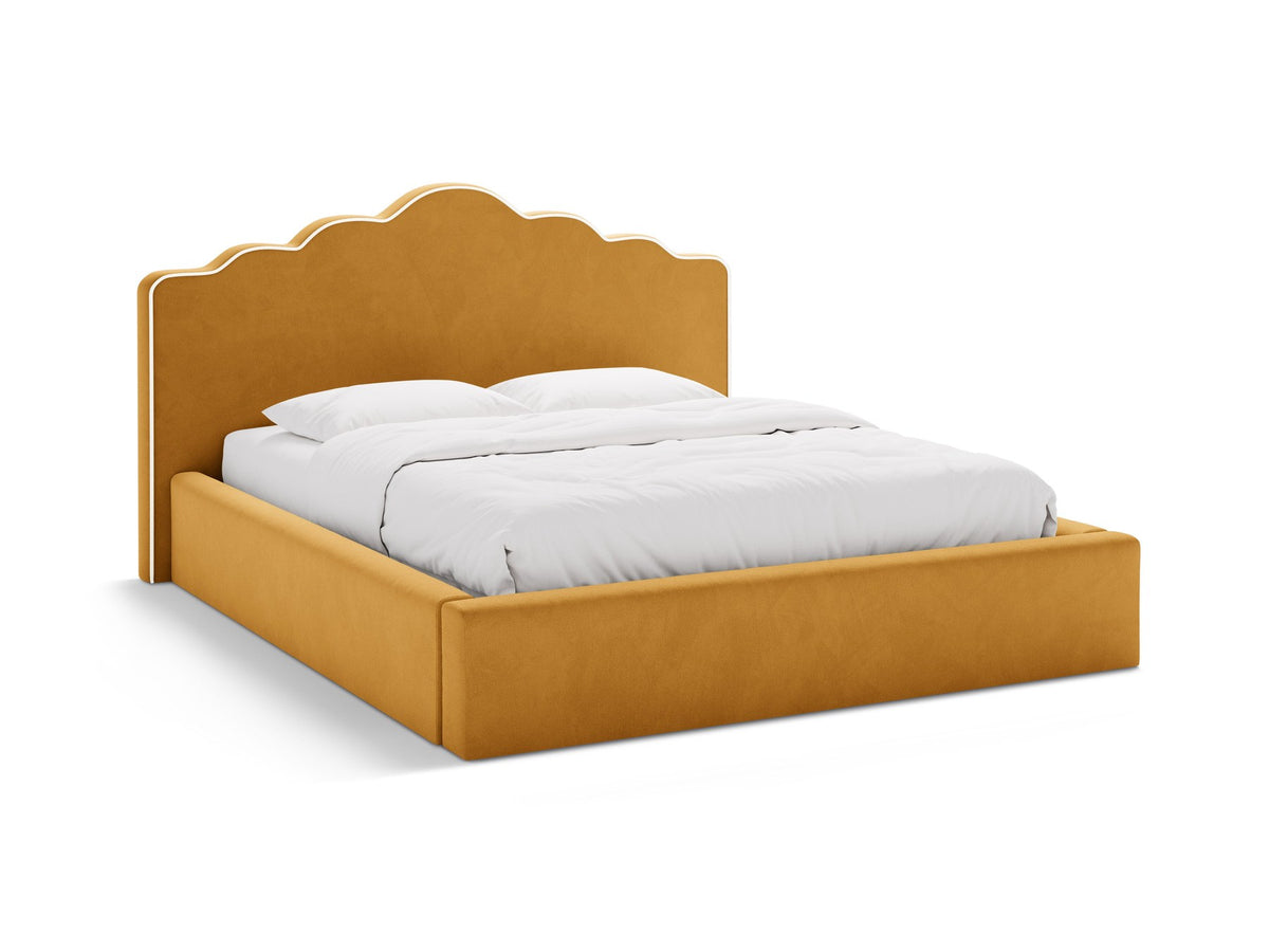 Samtbett Dream von Micadoni in Elfenbein mit hohem gepolstertem Kopfteil, Bettkasten und Beinen aus Polypropylen.