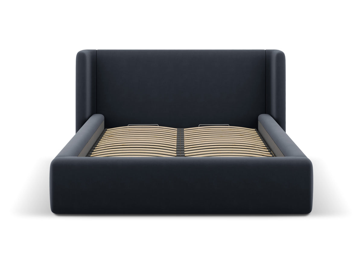 Jolene Bett mit Stauraum und Headboard 140cm in Dark Blue-Bluvel präsentiert im Onlineshop von KAQTU Design AG. Bett ist von Micadoni