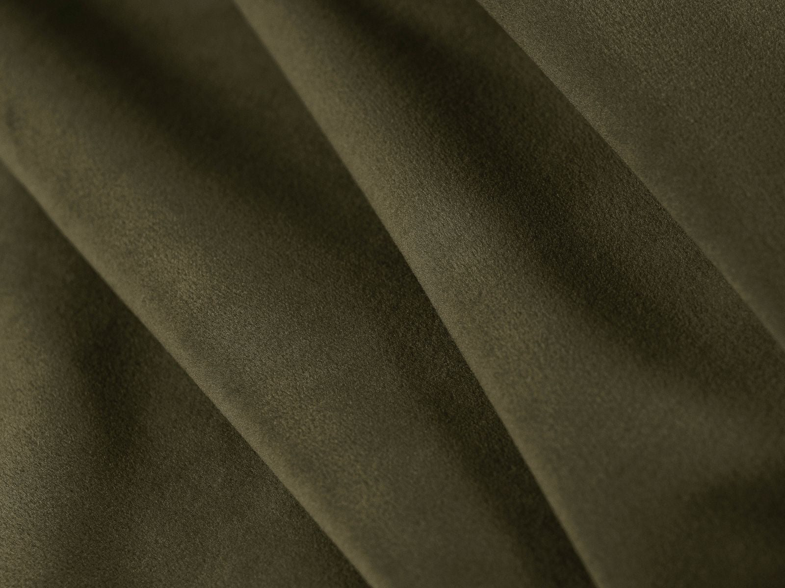 Elegantes Mount Bett in Green-Salvador, 180 cm breit, bietet cleveren Stauraum und ein ansprechendes Kopfteil für ein modernes Schlafzimmer.
