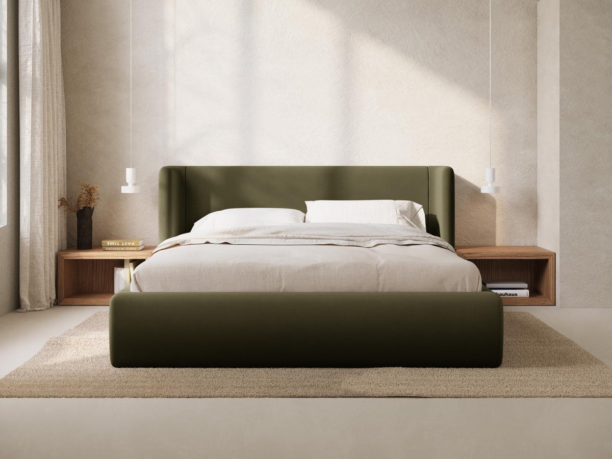 Jolene Bett mit Stauraum und Headboard 200cm in Green-Bluvel präsentiert im Onlineshop von KAQTU Design AG. Bett ist von Micadoni