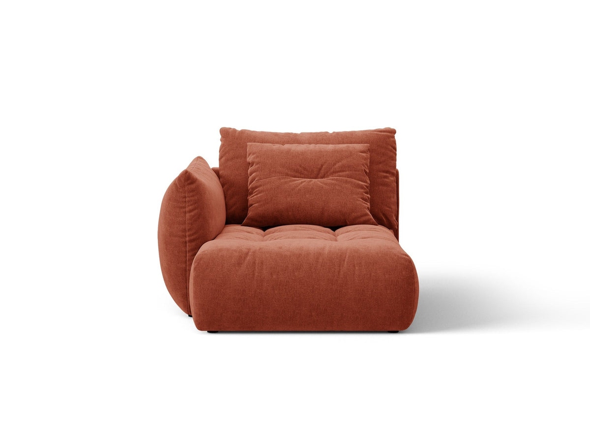 Beige Chaiselongue Bloom von Micadoni mit Veloursbezug Casino Pearl, schwarzen Kunststoffbeinen und gepolsterter Rückenlehne.