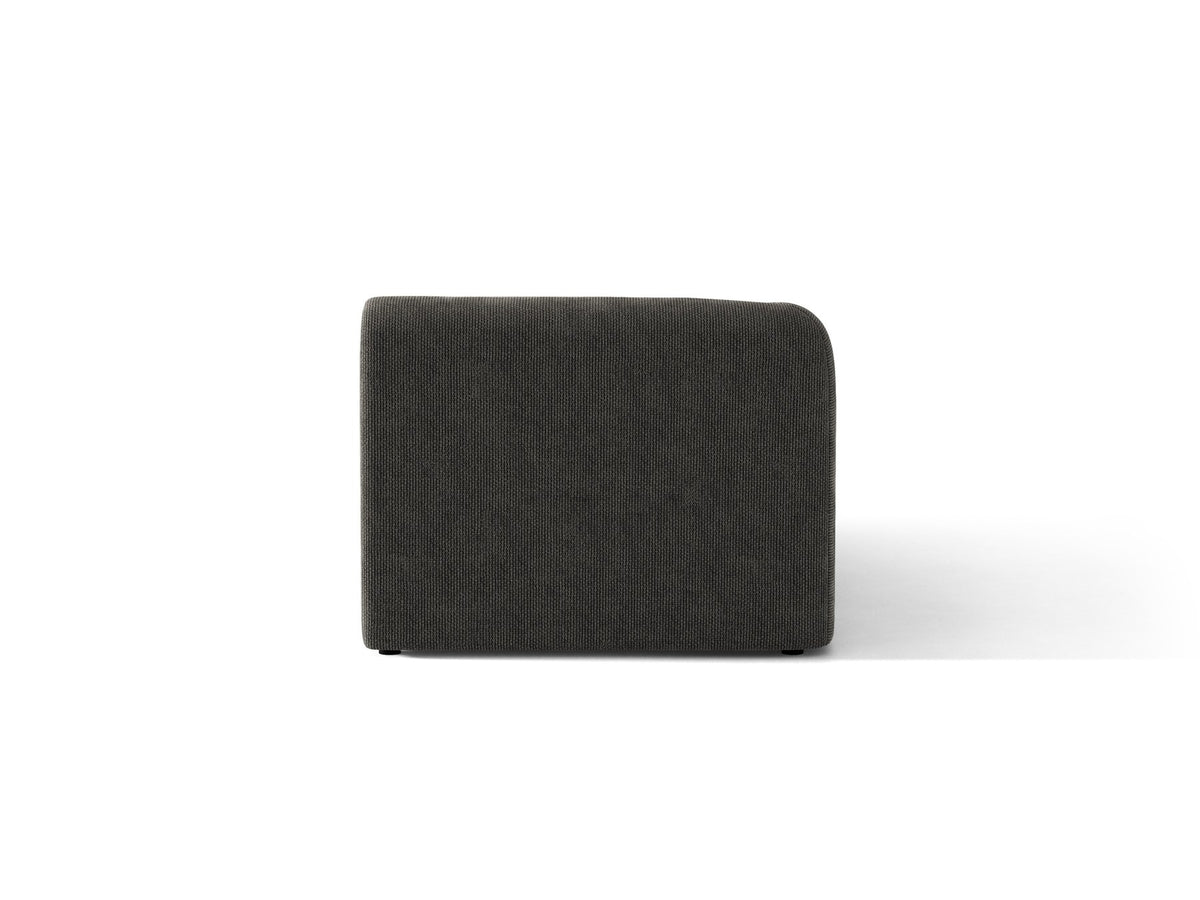 Chaiselongue Miley von Micadoni in Dunkelbeige mit Bluvel-Stoffbezug, schwarzen Kunststoffbeinen und niedriger Rückenlehne, modulares Sofa-Element.
