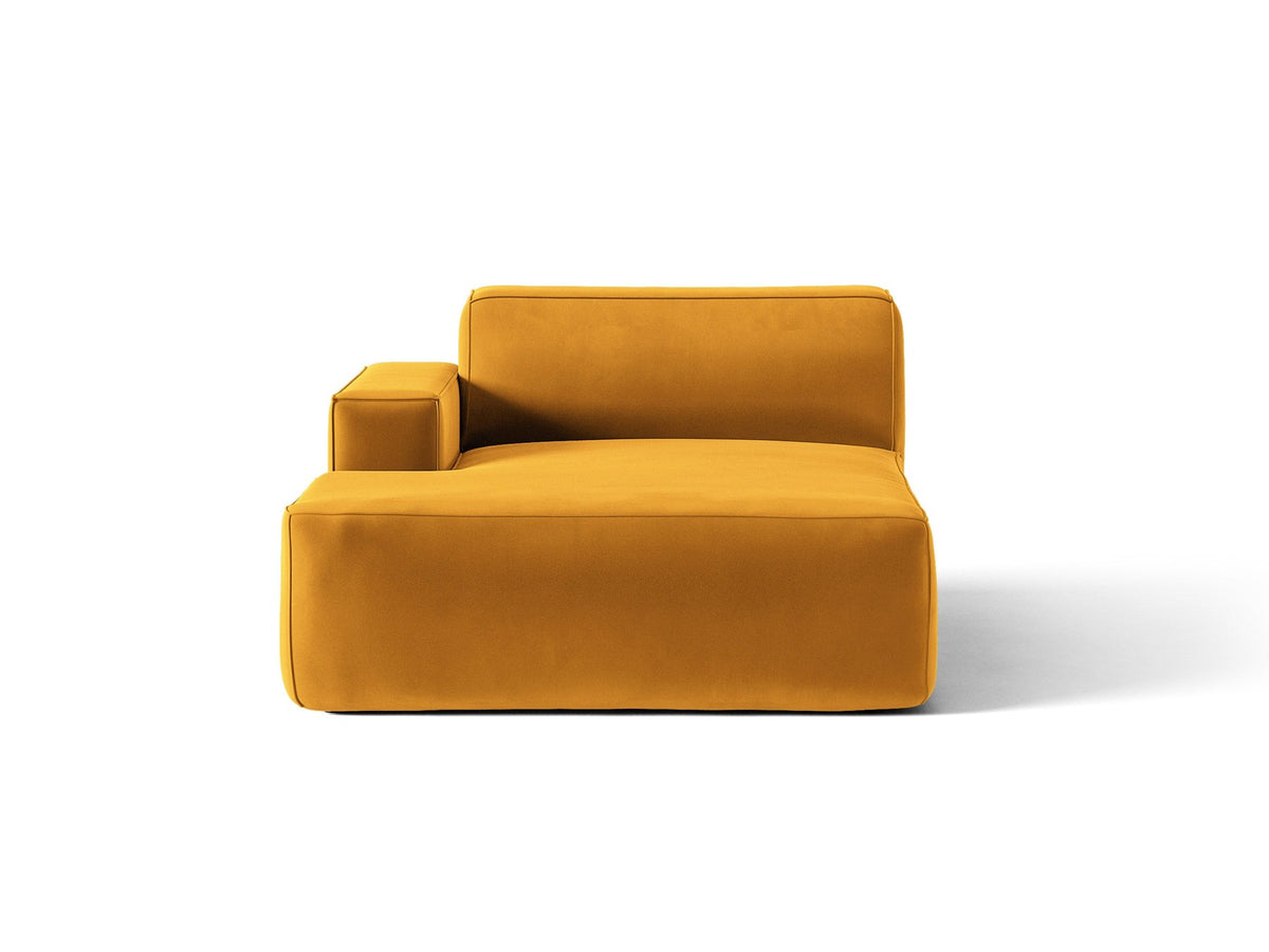 Jodie Chaiselongue von Micadoni in leichtem Beige, Venus-Samtstoff-Bezug, schwarze Kunststoffbeine, modulares Sofa-Element mit linker Ausrichtung.