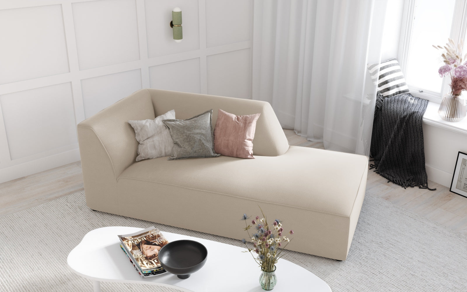 Elegantes Ruby Velour Sofa Chaise Lounge in Beige, ideal für stilvolle Wohnräume. Komfortable 1-Sitz-Lösung von Micadoni.