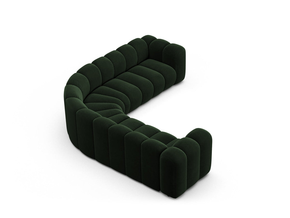 Modulares symmetrisches Ecksofa Lupine von Micadoni in leichtem Beige, Stoffbezug Venus, schwarze Kunststoffbeine, grosszügige Sitzfläche.