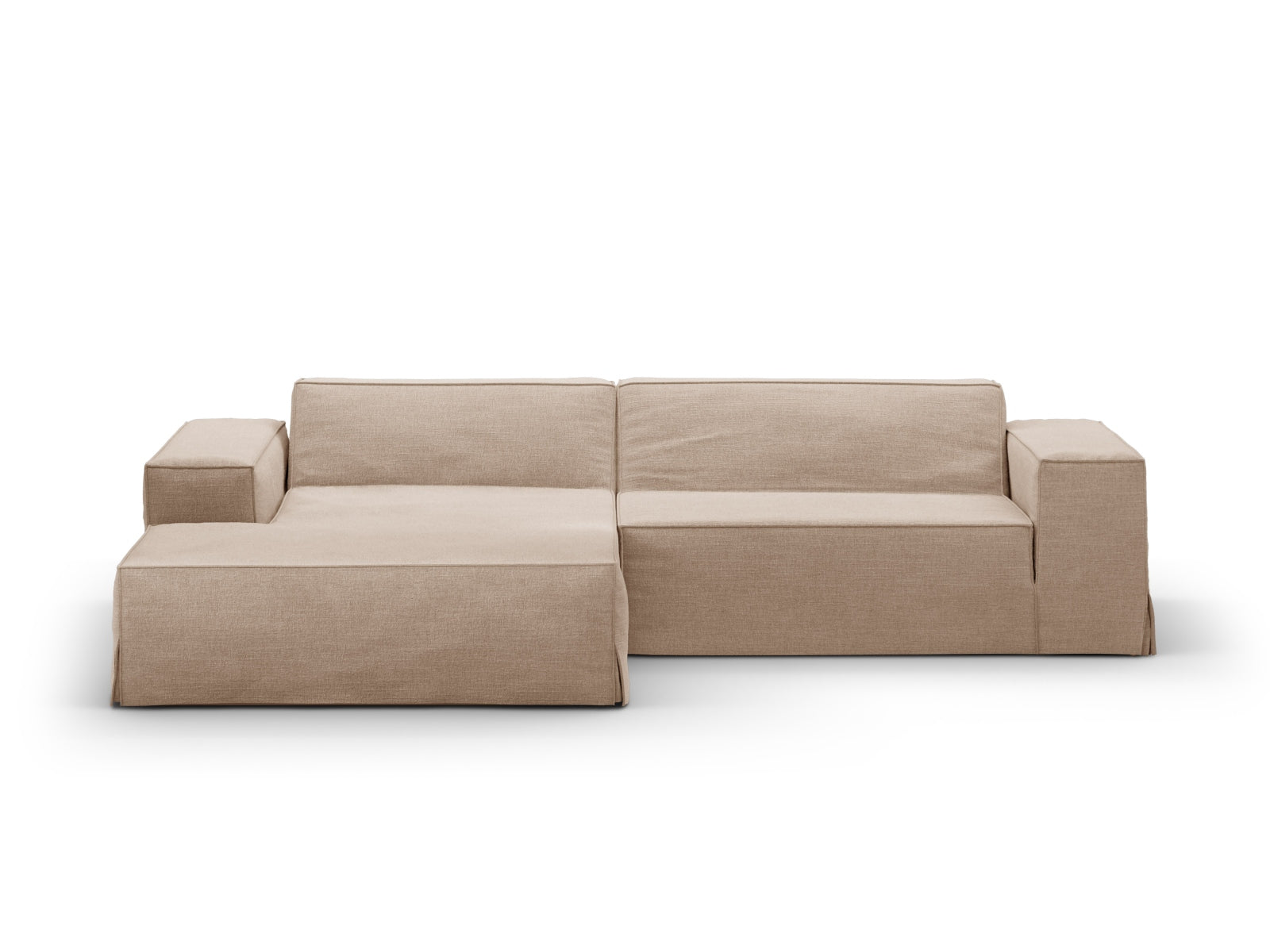 Elegantes Jodie Sofa-Cover für linksseitige Ecksofas in warmen Sandnuancen, ideal für zeitgemäße Einrichtungsstile. Hochwertige Verarbeitung von Micadoni.