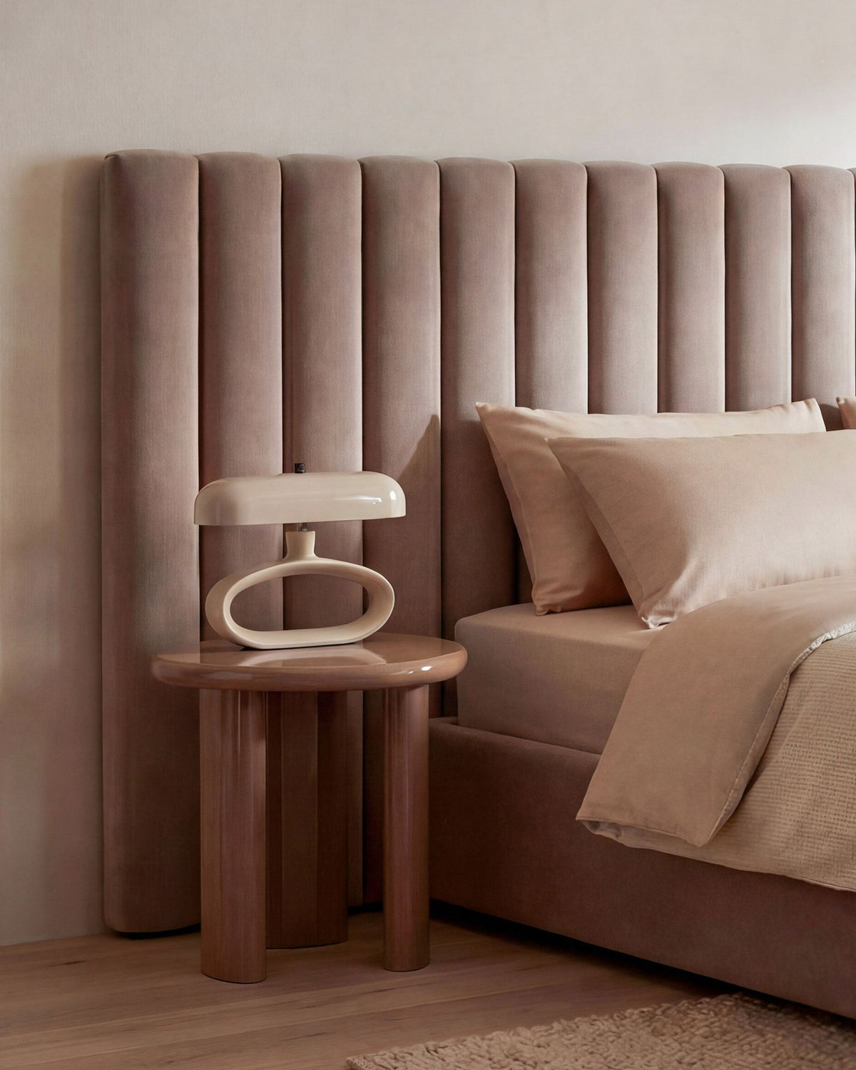Kopfteil Mistero 120cm in Nude-Paris präsentiert im Onlineshop von KAQTU Design AG. Kopfteile ist von Micadoni