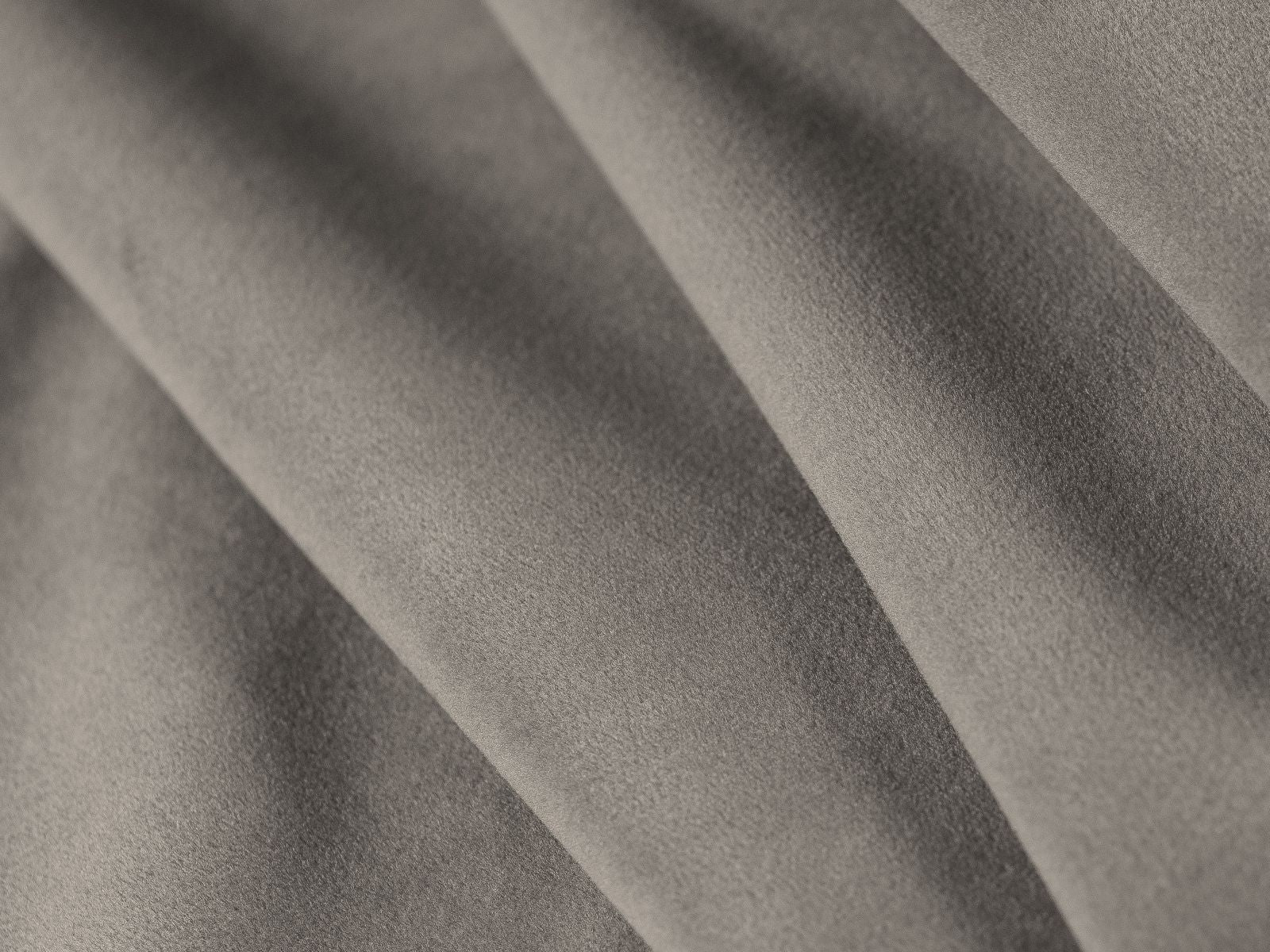 Elegantes Kopfteil Marl in 140 cm Breite, gefertigt aus hochwertigem Dark Grey-Magic Velvet, ideal für ein stilvolles Schlafzimmerdesign.