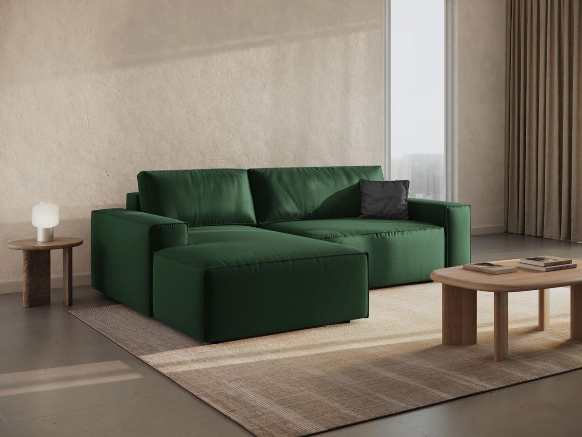Jodie Velour Ecksofa links mit Schlaffunktion und Stauraumbox 3 Sitzer in Bottle Green-Bluvel präsentiert im Onlineshop von KAQTU Design AG. Bettsofa links ist von Micadoni