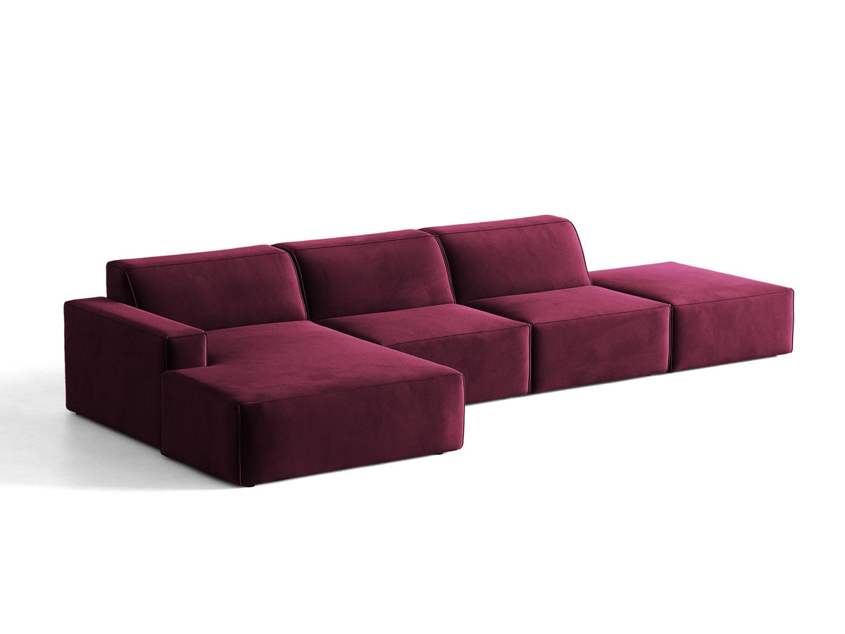 Ecksofa Jodie links von Micadoni in leichtem Beige mit Venus-Samtstoff, schwarzen Kunststoffbeinen und niedriger Rückenlehne.